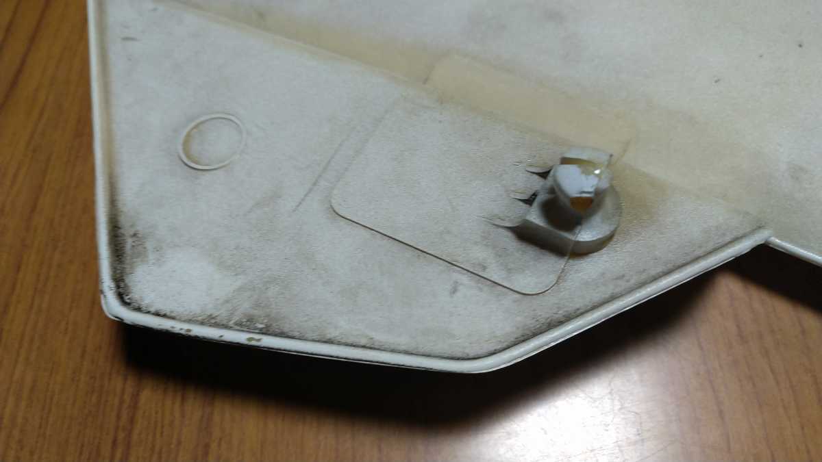 CBR400F 右サイドカバー　_5