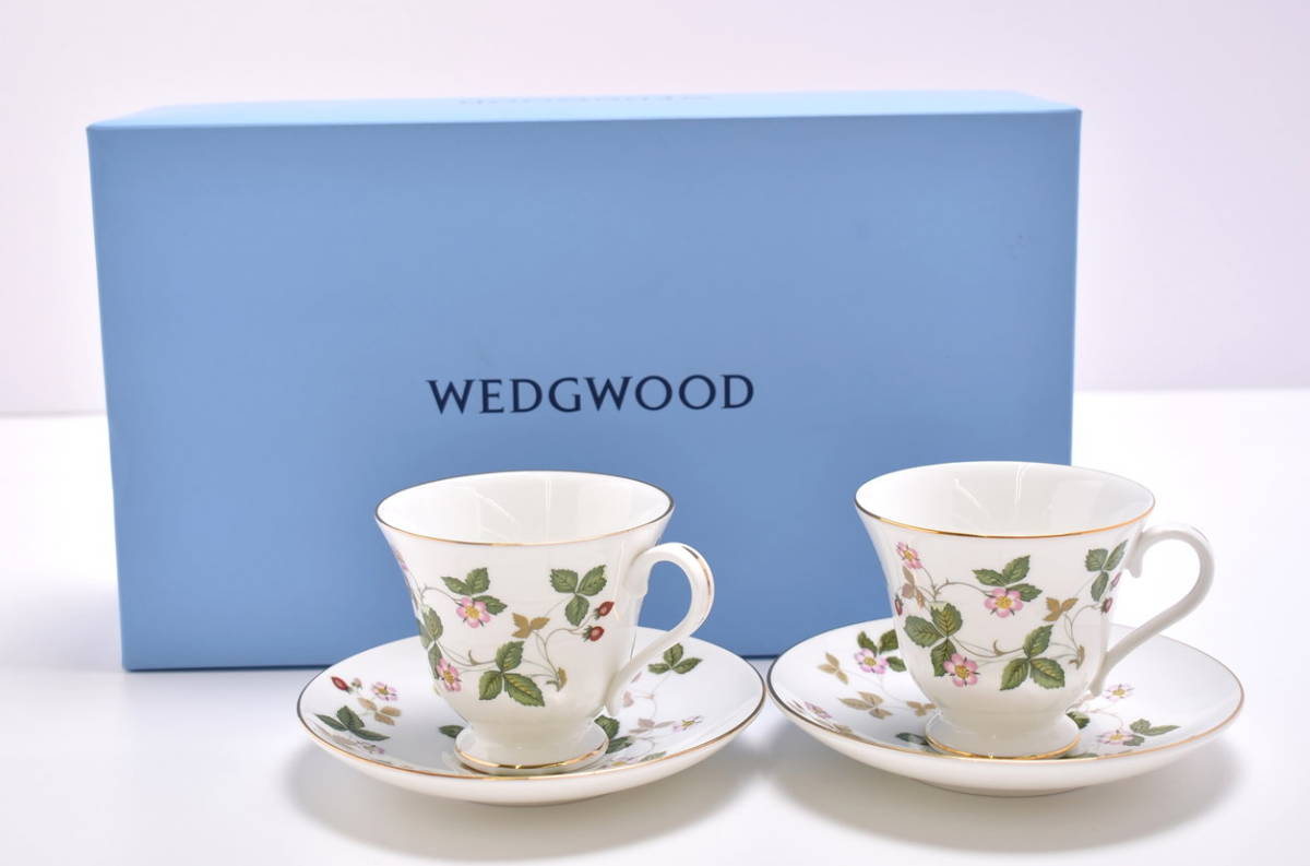 ウェッジウッド Wedgwood ティーカップ&ソーサー ワイルド・ストロベリー ビクトリア 2客 セット 箱付き 未使用 2103LS230