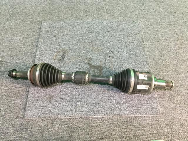 オーリス DAA-ZWE186H 左Fドライブシャフト 8X7 43420-12A60