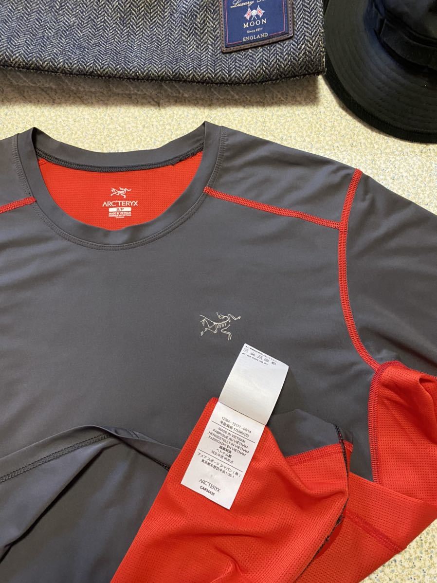  正規品 ARC'TERYX アークテリクス 豪華ロゴ クルーネック ストレッチ半袖シャツ トレッキング アウトドア M相当 175/96A スカーレット(Mサイズ)｜売買されたオークション情報、yahooの商品情報 男性用