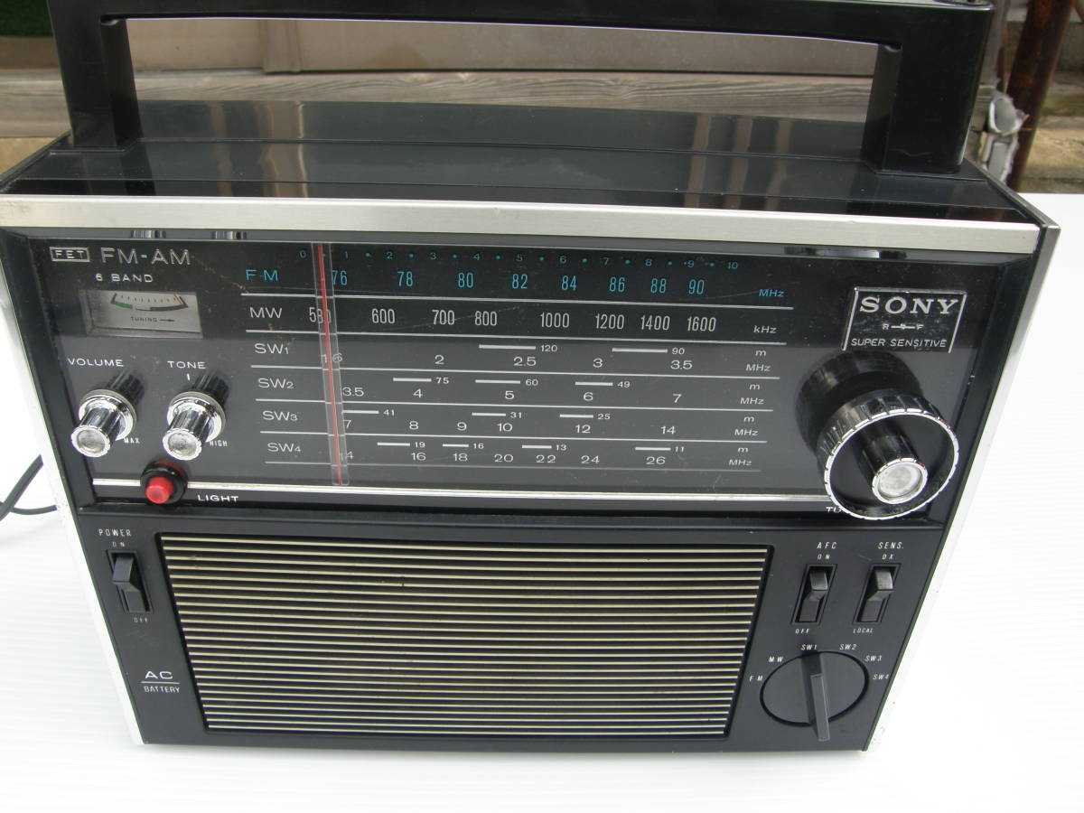 ジャンク品　SONY TFM-2000F ポータブルラジオ　動作確認済み SONY 6バンドラジオ TFM-2000F 中古品 2026年最新TFM‐2000Fの人気