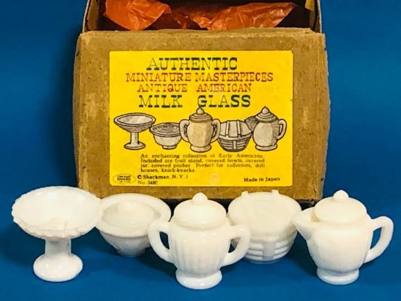 人気セール，100%新品 大正 昭和初期 ペロペロ ままごと 珍品 箱入り 乳白 ティーセット 氷コップ ガラス食器 ミニチュア 和ガラス 戦前 玩具 日本製(ガラス)｜売買されたオークション情報、yahooの商品情報をアー その他