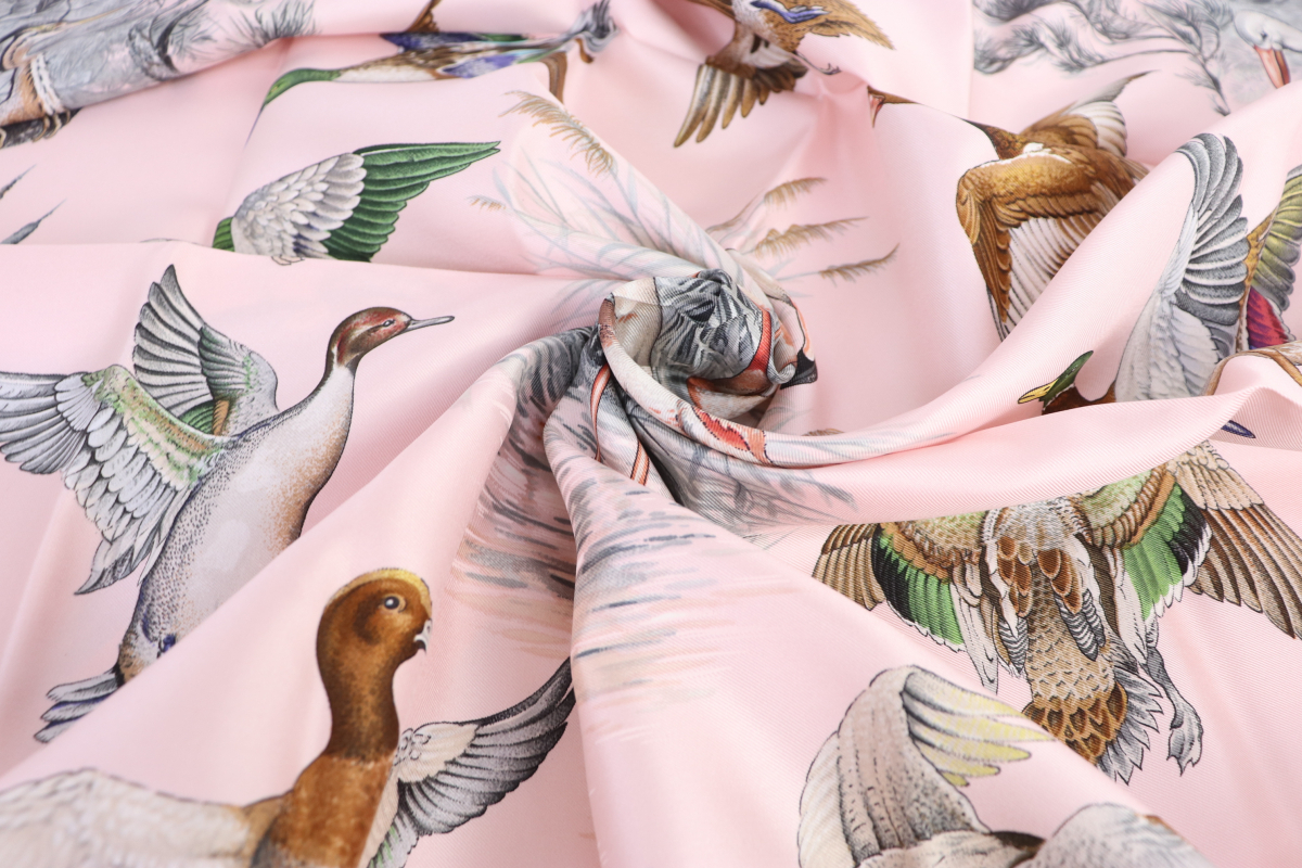ト葛】 美品 HERMES エルメス Halte en Camargue カマルグでの休息