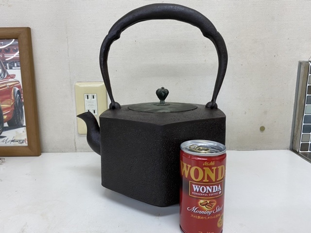 鉄瓶　孝保堂　六角形　