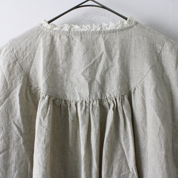 美品 SM2 Samansa Mos2 サマンサモスモス 胸元重ねレースワンピース F/ベージュ フレア【2400012202726】 Samansa SM2 Mos2 シャツ Mos2サマンサモスモスSM2コットンリネン Mos2）