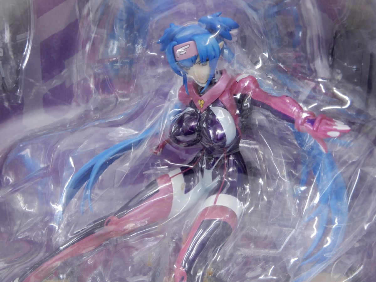 未開封 エクセレントモデル クラン・クラン アーマードVer. マクロスF 