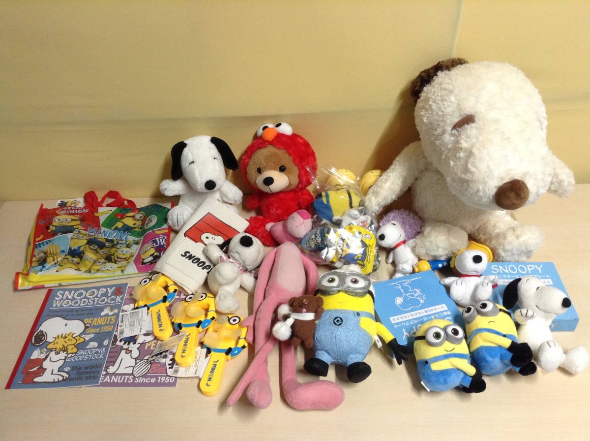 スヌーピー ミニオン ピンクパンサー エルモ グッズ まとめ売りセット Snoopy Usj ユニバ ストラップ マスコット その他 売買されたオークション情報 Yahooの商品情報をアーカイブ公開 オークファン Aucfan Com