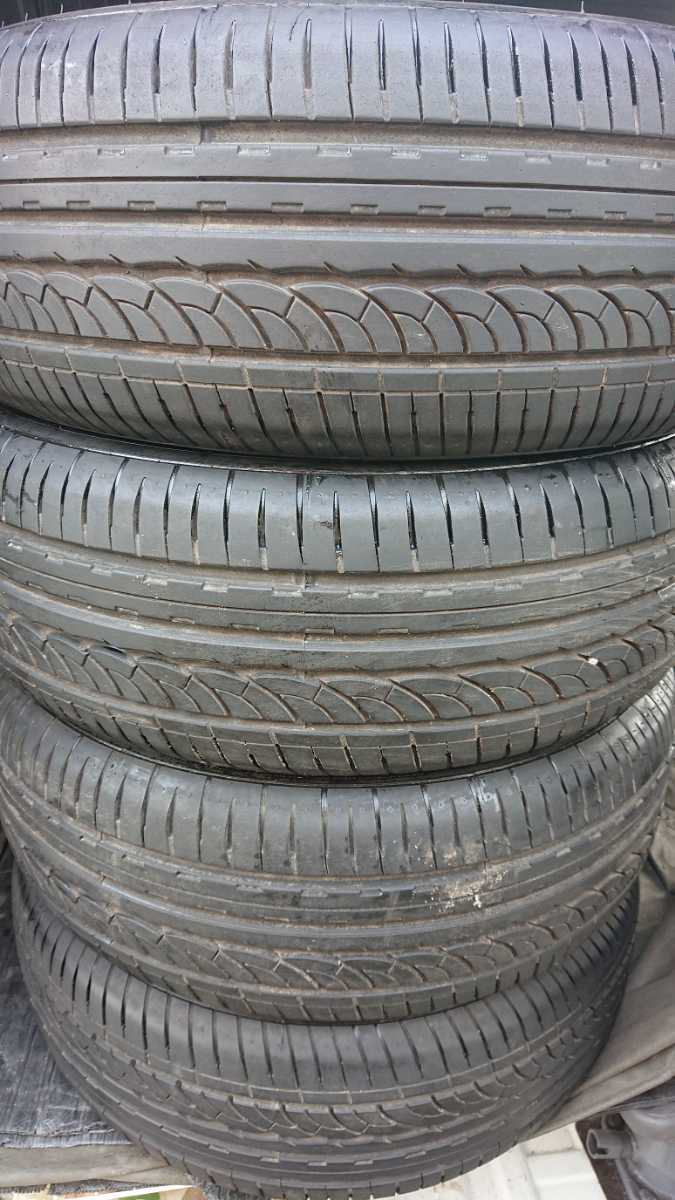 売切 高年式 着払い 215/60R17 4本 バリ山有深溝 8分山_1