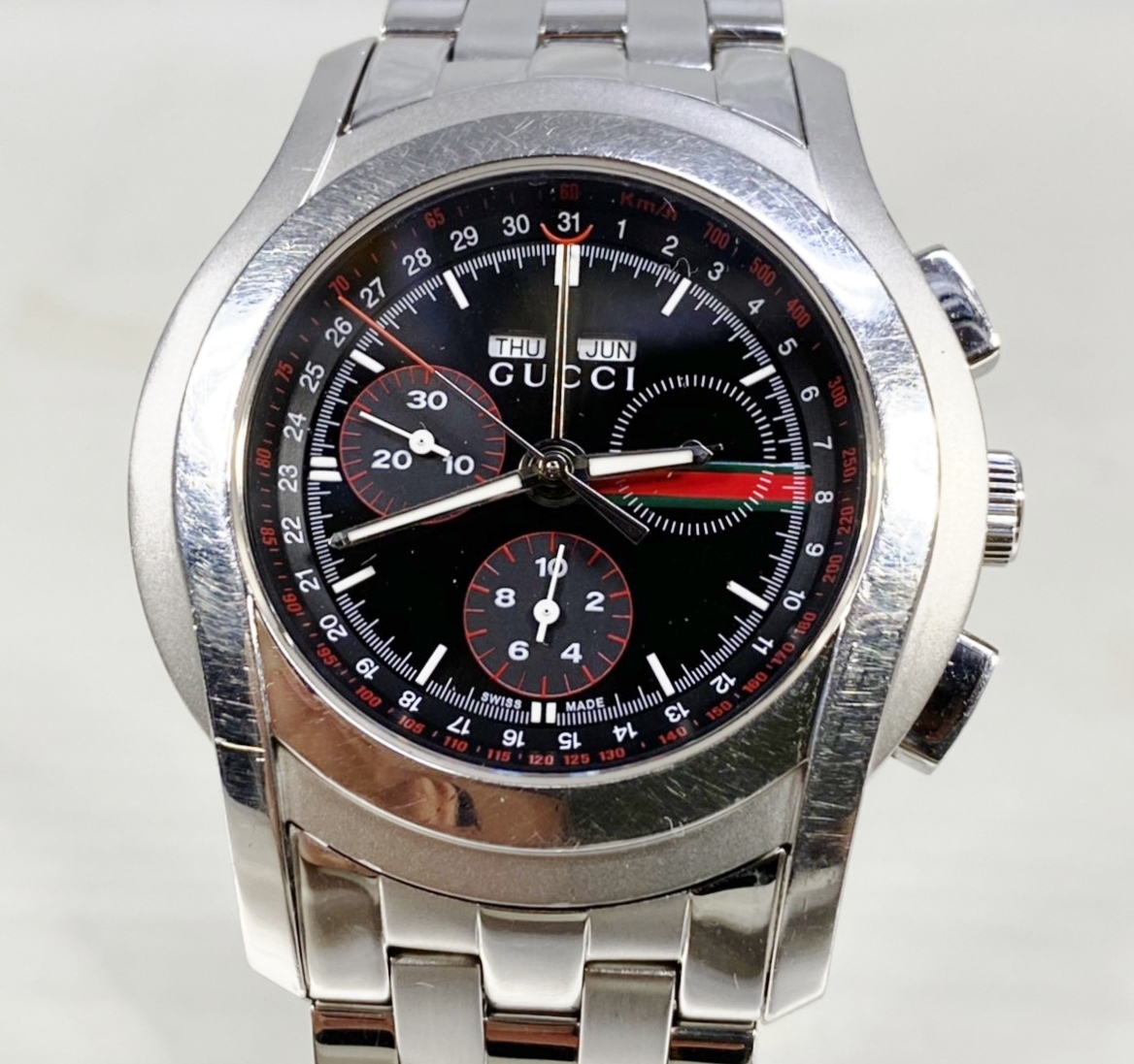 良品 グッチ YA055206 トリプルカレンダー 5500 クロノグラフ クォーツ 