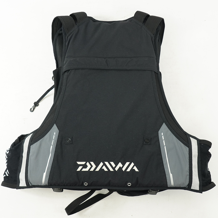 DAIWA DF-3605 フィッシングベスト ブラック 美品 DAIWA ダイワ DF-3605 バリアテック フロートベスト ライフ