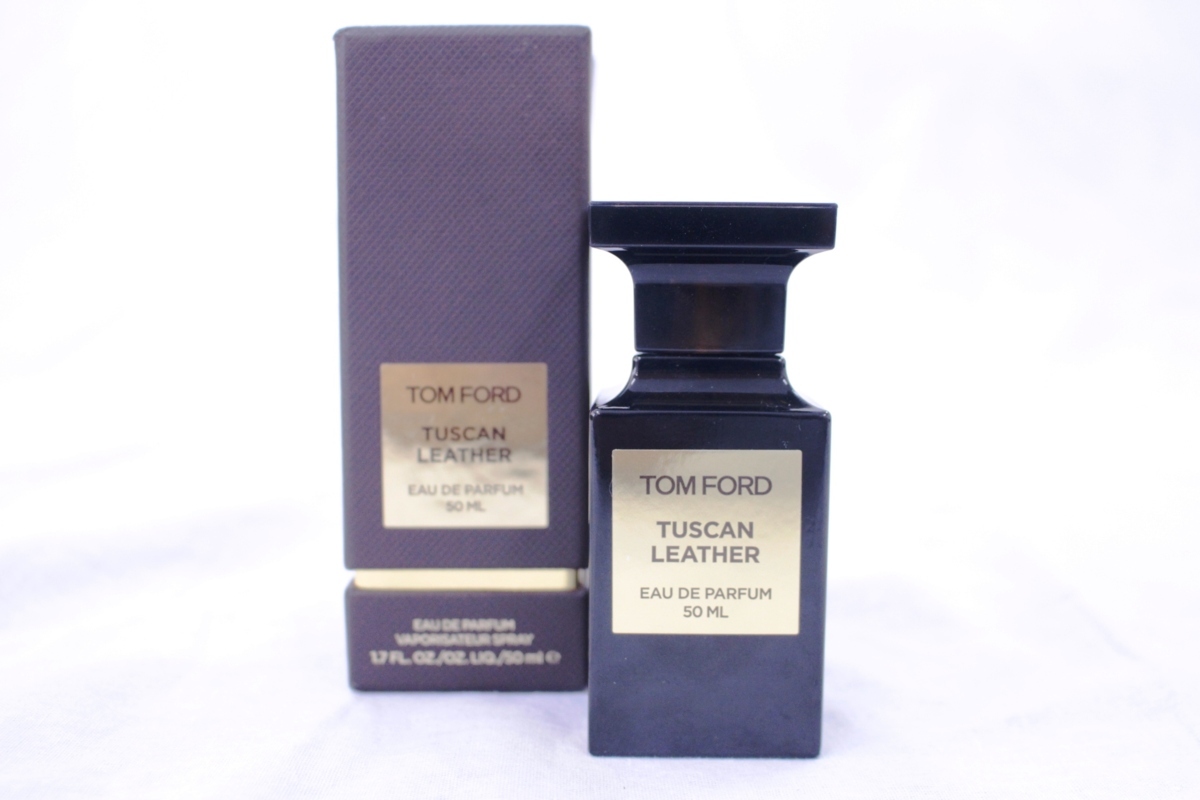 【定番，お得】 TOMFORD トムフォード TUSCAN LEATHER タスカンレザー 香水 50ml &int;U7968(香水、フレグランス)｜売買されたオークション情報、yahooの商品情報をアーカイブ公開 - オークファン その他