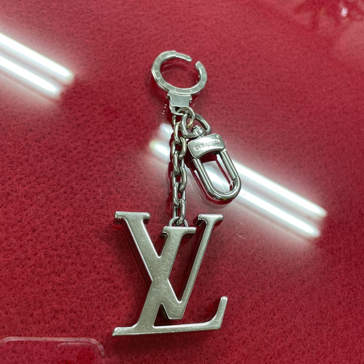 【mari 】Louis Vuitton キーホルダー LOUIS VUITTON ルイヴィトン キーリング