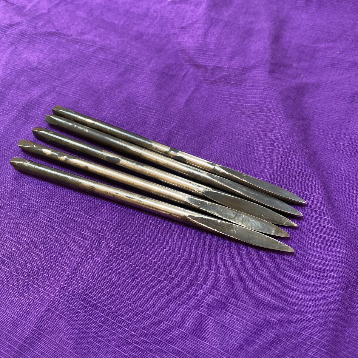 稽古使用品　太型笹穂棒手裏剣　五本売り切り（日本刀鉄扇寸鉄十手隠し武器暗器護身具小柄袋小刀笄目貫脇差小太刀短刀拵