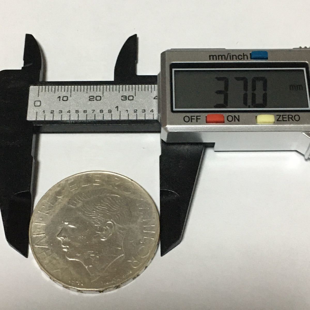 Yahoo!オークション - ルーマニア 500レイ銀貨 ミハイ1世 1941年 レア
