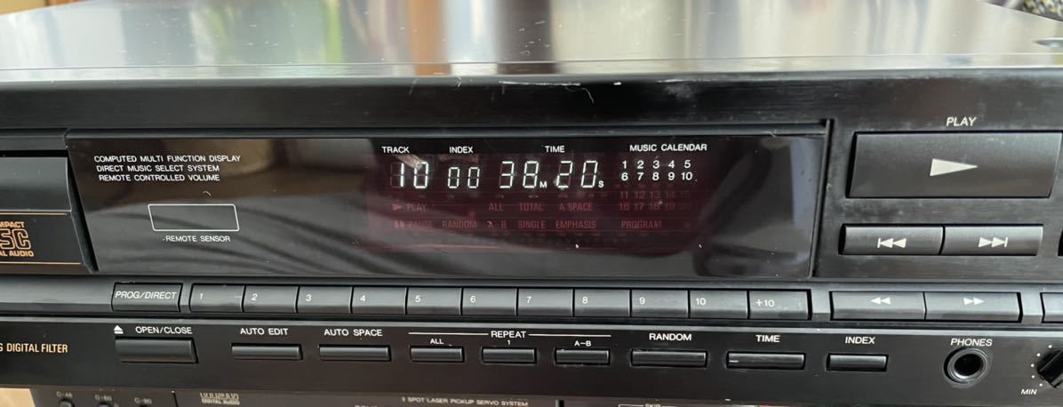 【送料無料】DENON デノン CDプレーヤー DCD-830【動作品】