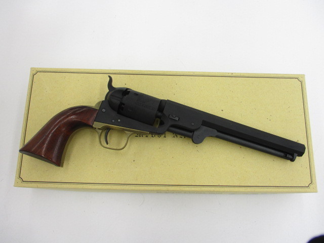 超激得，爆買い 未発火 CAW COLT M1851 51NAVY 4th パーカッションリボルバー プラスチックモデルガン 木製グリップ 真鍮(モデルガン)｜売買されたオークション情報、yahooの商品情報をアーカイブ公開 - オークファ モデルガン