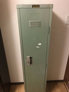 ガンロッカーのYahoo!オークション(旧ヤフオク!)の相場・価格を見る