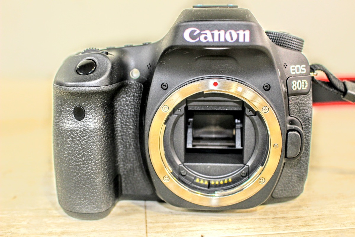 EOS 80D Canon デジタル一眼レフカメラ | ボディ - レンズキット