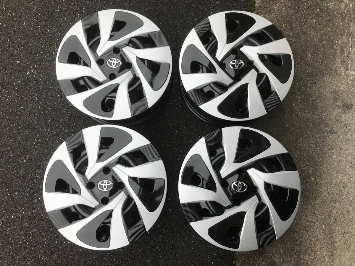 アクア 純正 NHP10 トヨタ ホイールキャップ 15インチ トヨタ純正