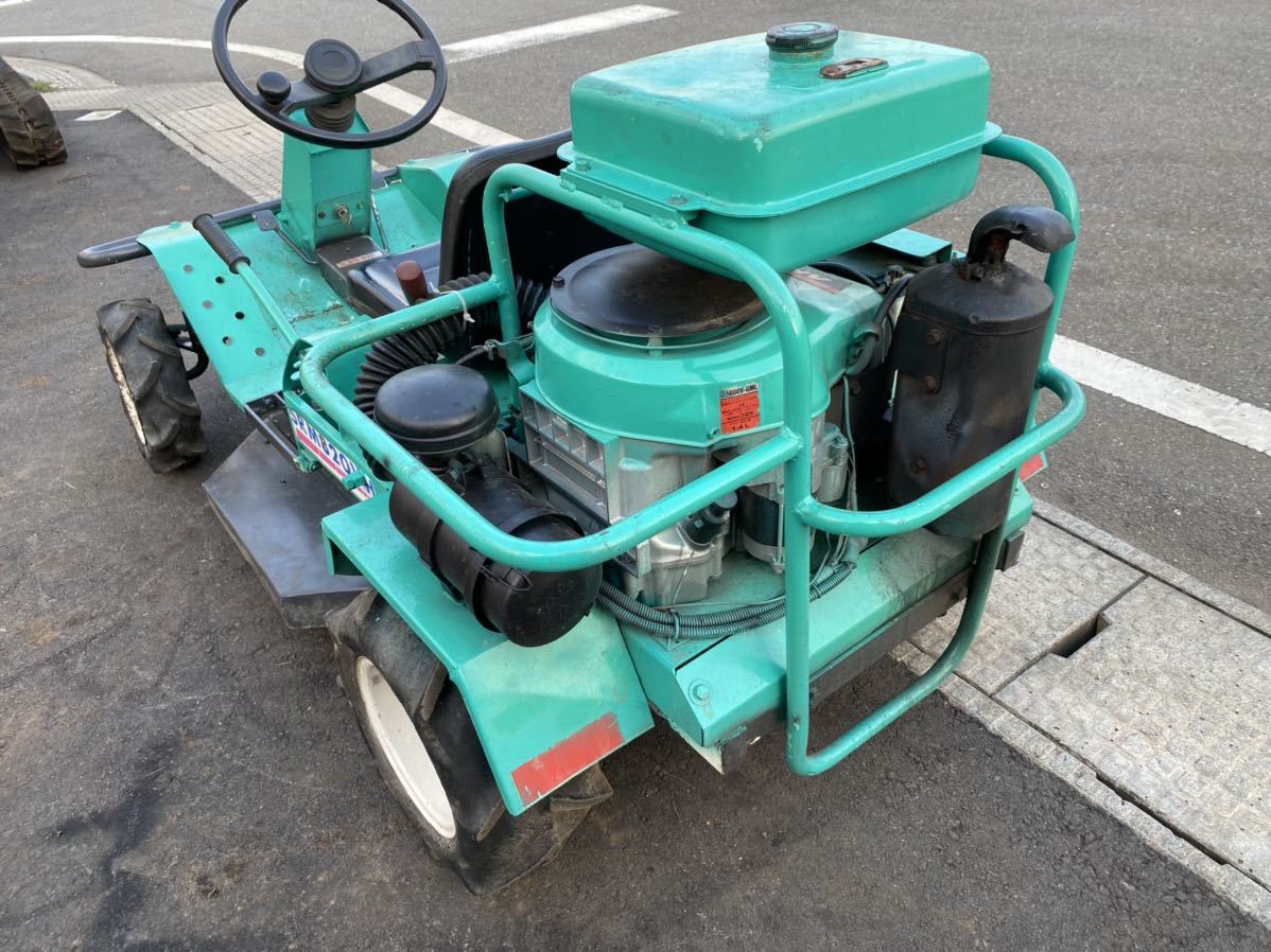 農業 長野県 佐藤農機 SRM820VH 乗用草刈機 14馬力 草刈機
