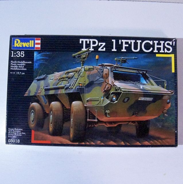 レベル 1/35 TPz 1 FUCHS フクス装甲兵員輸送車 03018 プラモデル