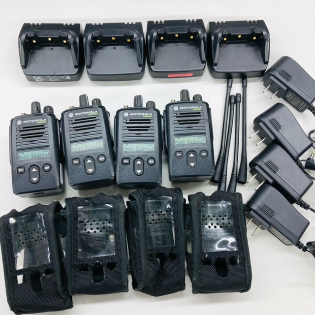 大得価，お買い得 4台セット モトローラ デジタル簡易無線機 GDB3500 CD-53 PA-39A 廃局済 MOTOROLA モトローラ 簡易無線免許局 デジタル65ch アナログ35ch(ハンディ)｜売買されたオークション情報、yahooの商品情報をア ハンディ