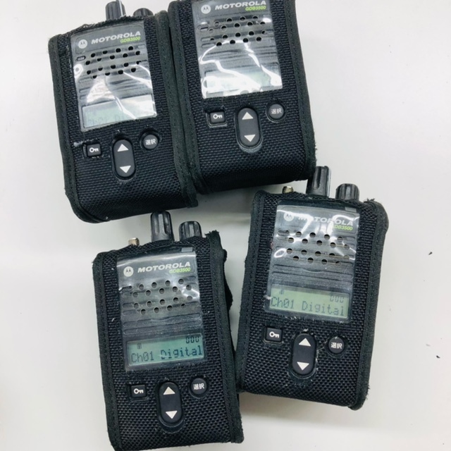 ふ*４様 MOTOROLA/GDB3500/2台セット/デジタル簡易無線機/トラ デジタル簡易無線機 GDB3500 2台セット ふ*4様 MOTOROLA/GDB3500/2台