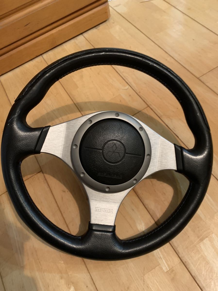 MOMO ステアリングホイール ランサー CT9W エボ H18年 ホーンパッド