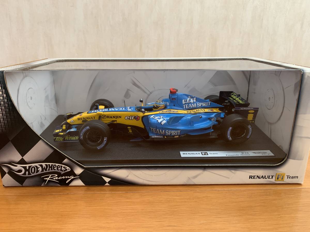 ホットウィール 1⁄18 ルノー R25 アロンソ ワールドチャンピオン