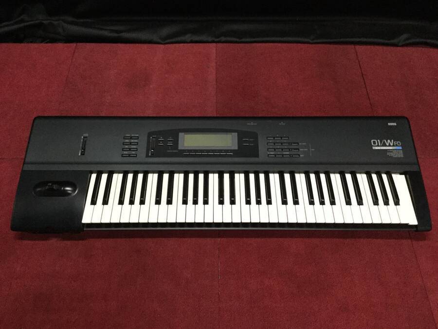 ジャンク品】KORG 01/WFD シンセサイザー コルグ ジャンク品】KORG 01