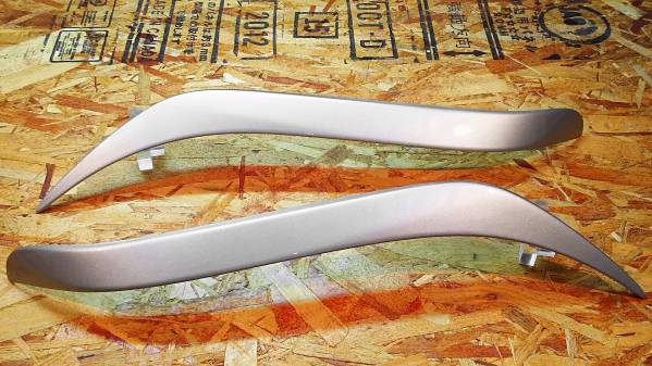 G.翡翠 レガシィ BE5 BE/BH 前期A～C typeⅢアイライン(792シルバー塗装済み