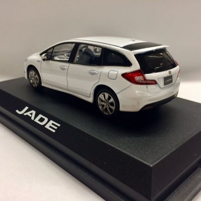 ホンダ 1/43 ジェイド ディスプレイモデル ホワイトオーキッド カラーサンプル 純正 ダイキャスト ミニカー JADE