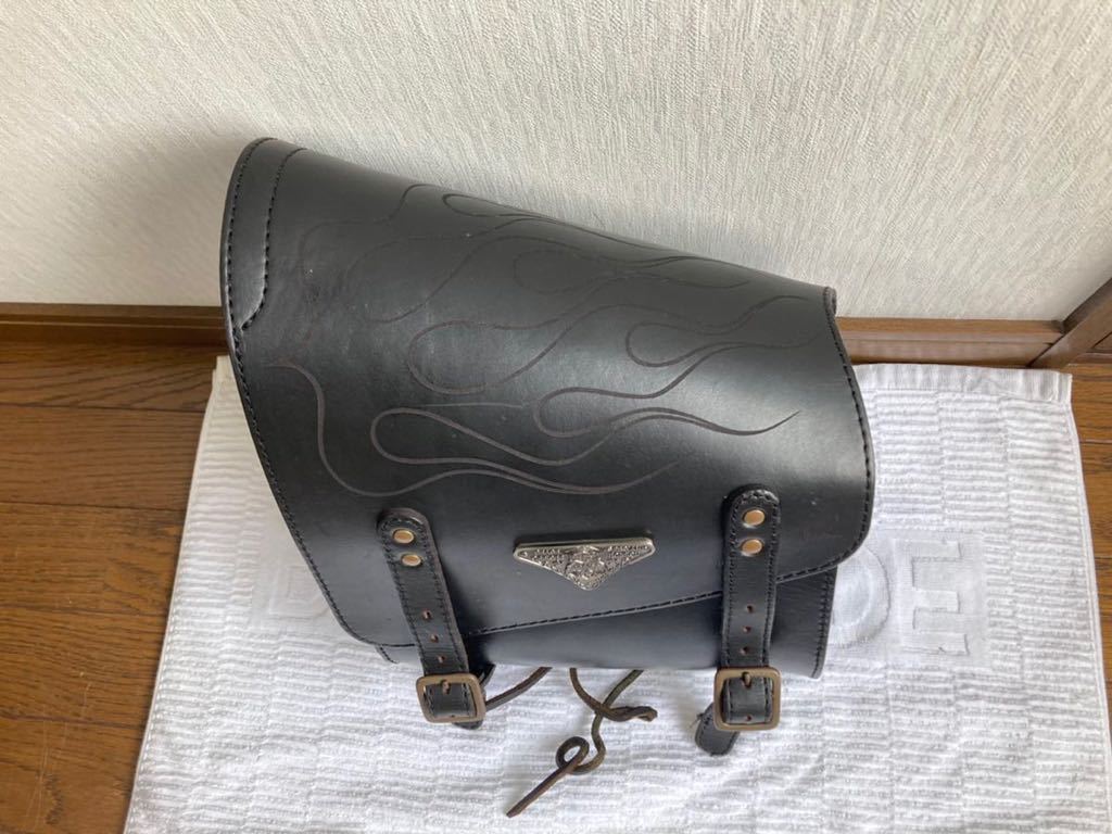 ハーレー ソフテイル FXCWC ロッカーC スイングアームバッグ　サドルバッグ ラフテール レザーワークス製　ホースライダー　牛革