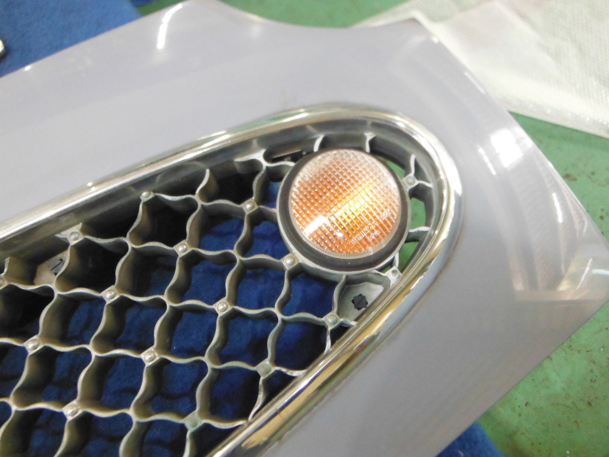FK10 中古 -フィガロ ベースグレード 1UPJ-28741210]フィガロ(FK10)右 