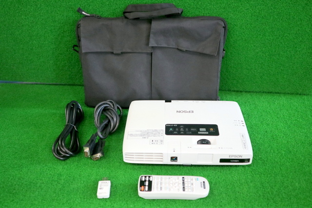 EPSON EB-1776W プロジェクター本体 専用バッグ付 メルカリ EB-1776W eb-1776の人気アイテム 2026年最新エプソン