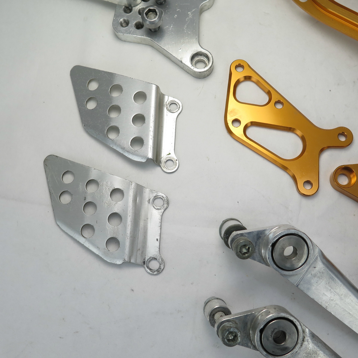 ☆CBR600RR PC40 07- バックステップキットセット！モトバム製9
