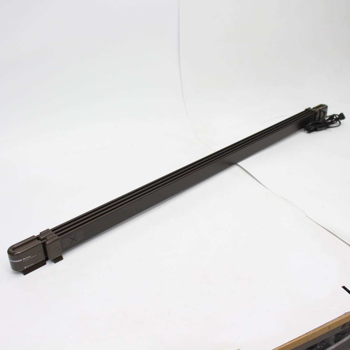 307)【美品】ウインドーラジエーター120cm～190cm 伸縮タイプ W/R-1219 オリーブブラウン 2018年製 取扱説明書