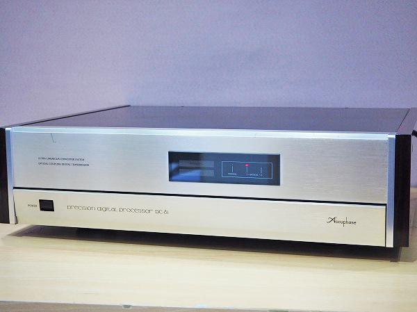 Accuphase アキュフェーズ DC-81 CDプレーヤー オーディオ機器 DP-80
