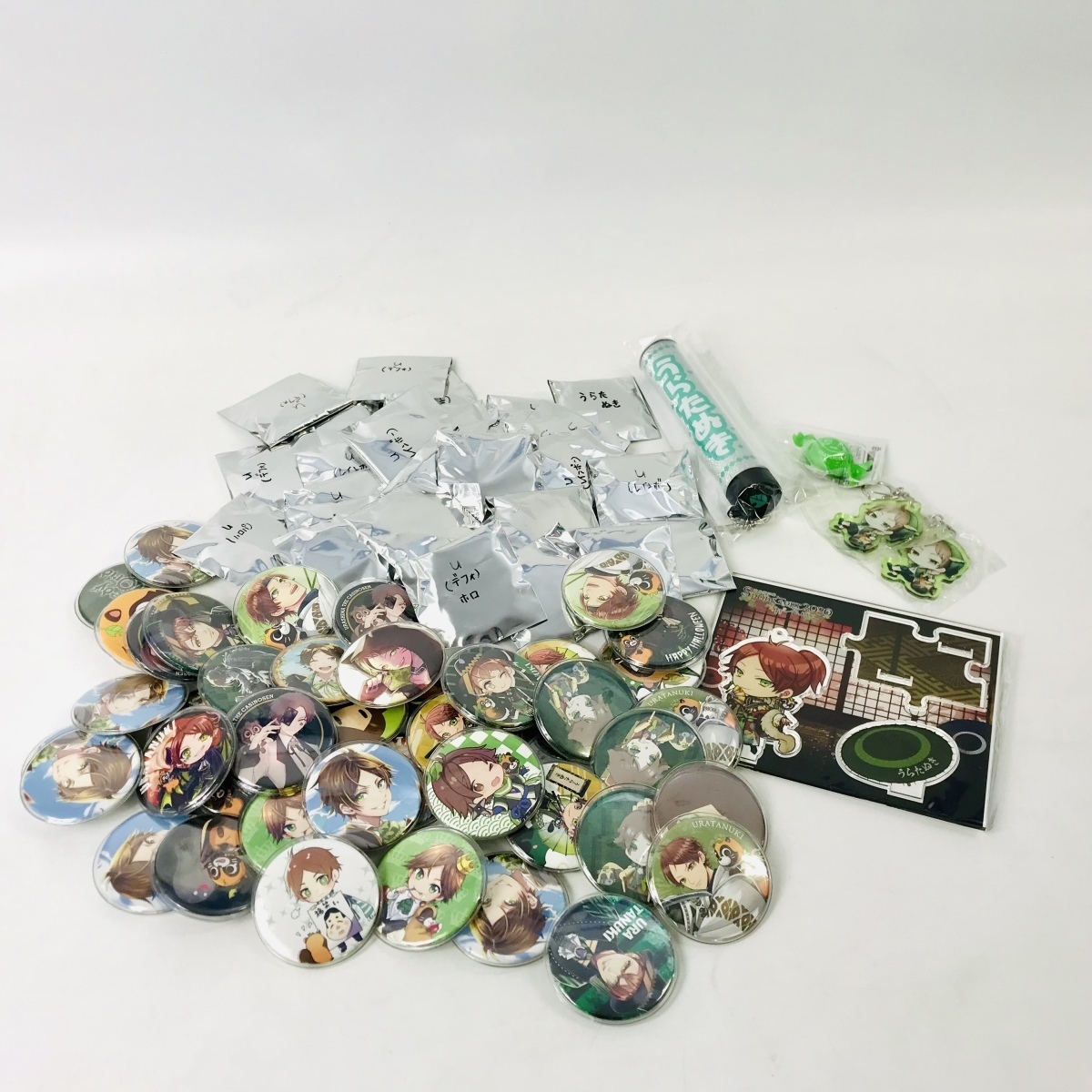 中古品 浦島坂田船 うらたぬき 缶バッジ アクリルスタンド