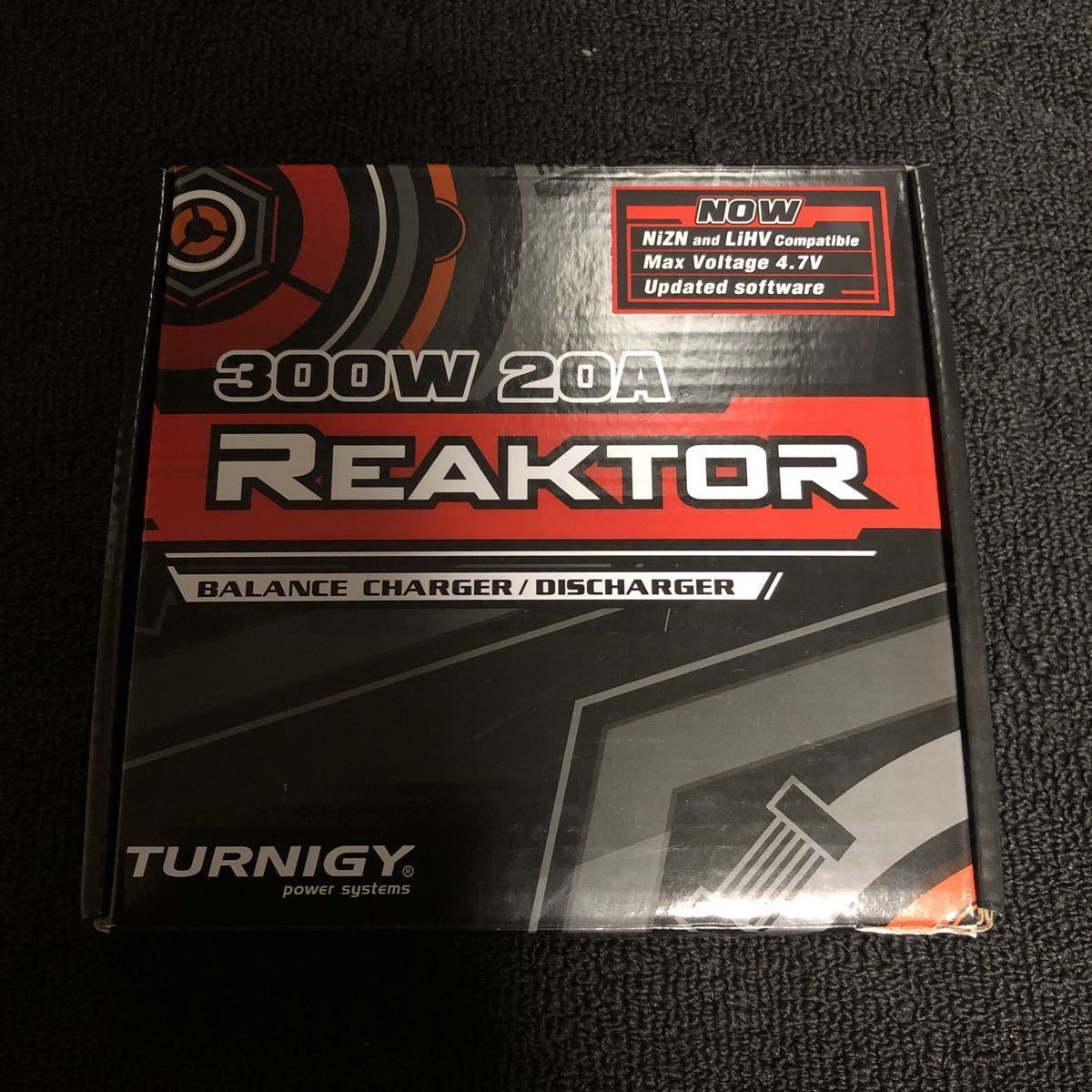 ラジコン ミニ四駆 ミニッツ 充電器 リアクターTurnigy Reaktor 300W