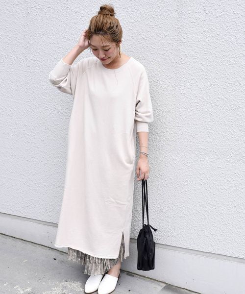 カージュ フルーツオブザルーム 別注スウェットワンピース ベージュ ワンピース ロング 売買されたオークション情報 Yahooの商品情報をアーカイブ公開 オークファン Aucfan Com