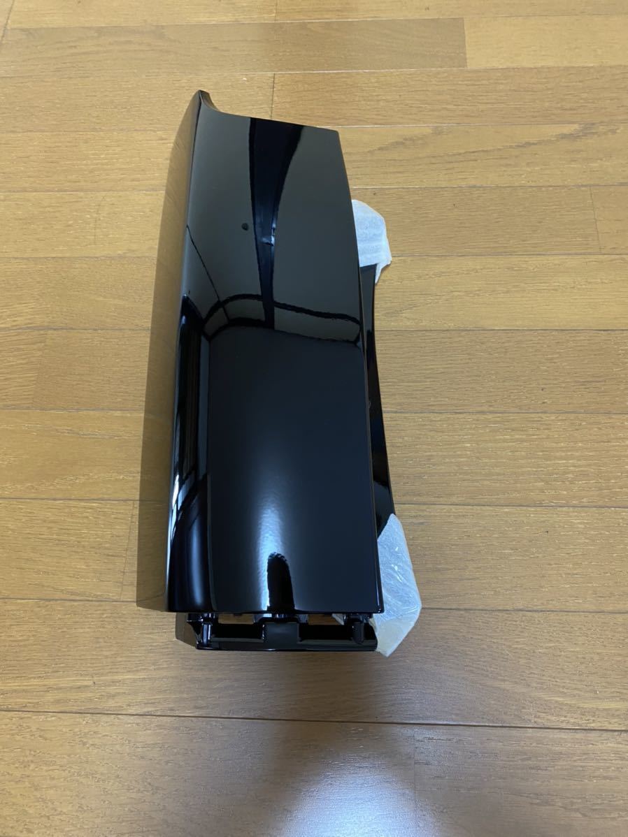 新品 ヴォクシー、ノア、エスクァイア80系 リア左コーナーパネル
