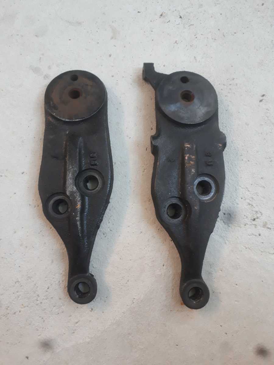 RX7 FD3S 純正エンジンマウント（左右）