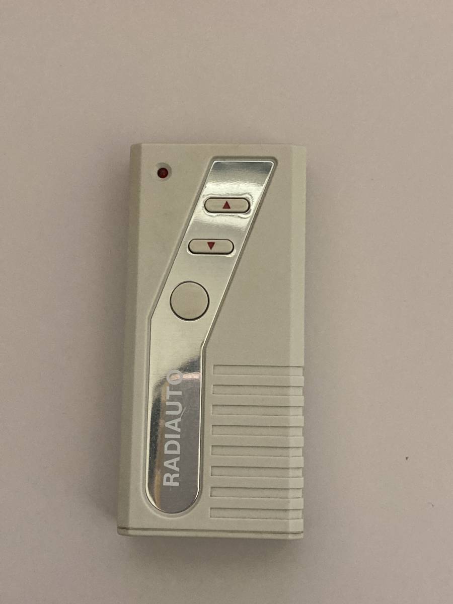 三和シャッター　ラジオート リモコン 送信機　（ RAX-330)　 ②_1