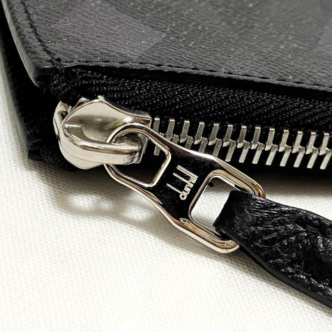 新品即決◆ダンヒル 牛革レザー クラッチバッグ イタリア製◆9万/本物dunhill正規品/本革セカンドバッグ/カドガン エンジンターン/ブラック | イタリア製 本革 バッグ&frasl;バック&frasl;BAG&frasl;鞄&frasl;カバン カード ダンヒル（素材（生地・毛糸）本革）（クラッチバッグ