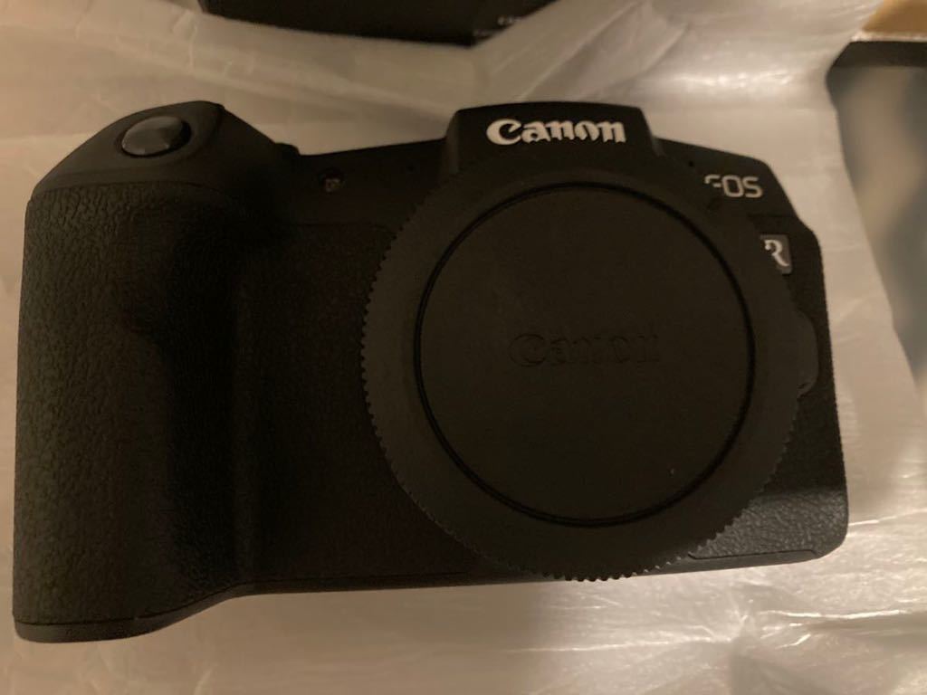 EOS RP Canon ボディ ボディ箱無し 充電池 付属品・元箱あり使用数