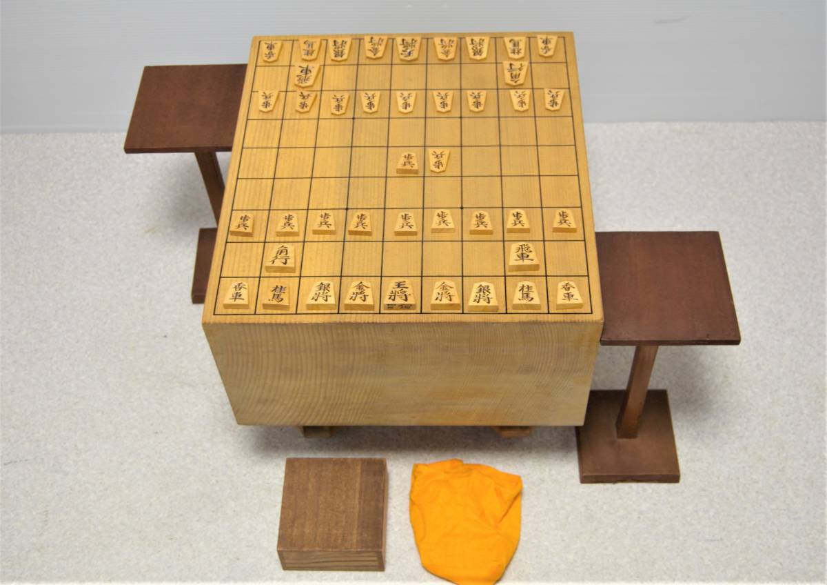 将棋盤 駒置台 羽前木村作将棋駒(将棋)｜売買されたオークション情報 