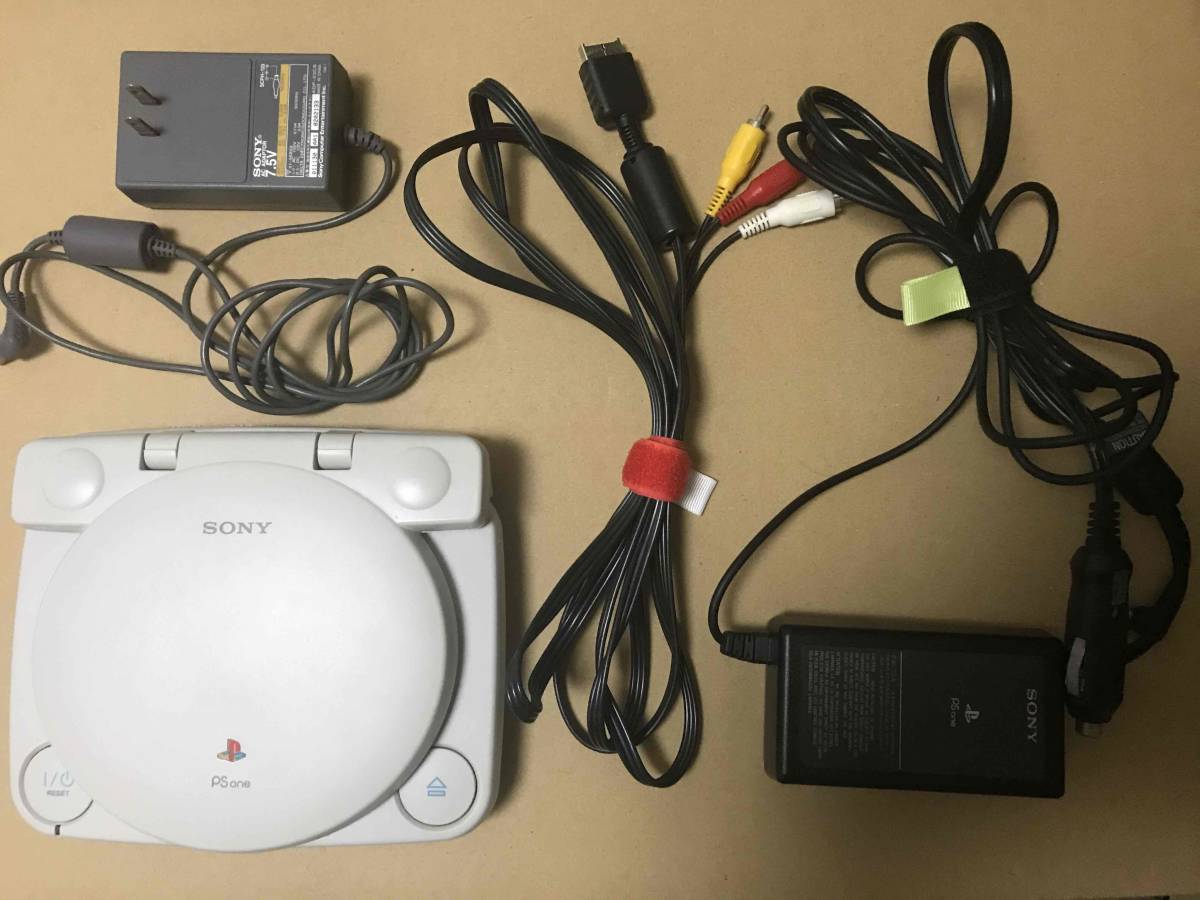 動作確認済み PSone SCPH-100 本体一式＋LCD液晶モニター SCPH-130 