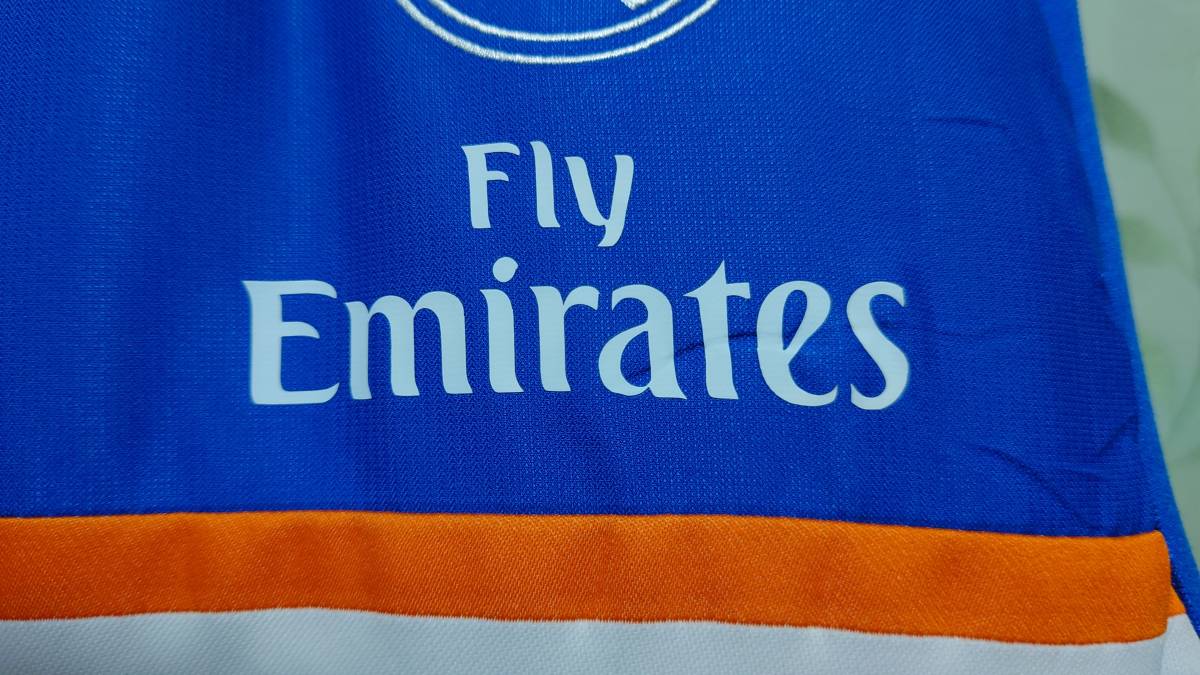 13 14 レアルマドリード アディダス ダウンジャケット サイズs 日本サイズm 品 Realmadrid Adidas マーク付き ジャンパー ブルゾン 売買されたオークション情報 Yahooの商品情報をアーカイブ公開 オークファン Aucfan Com