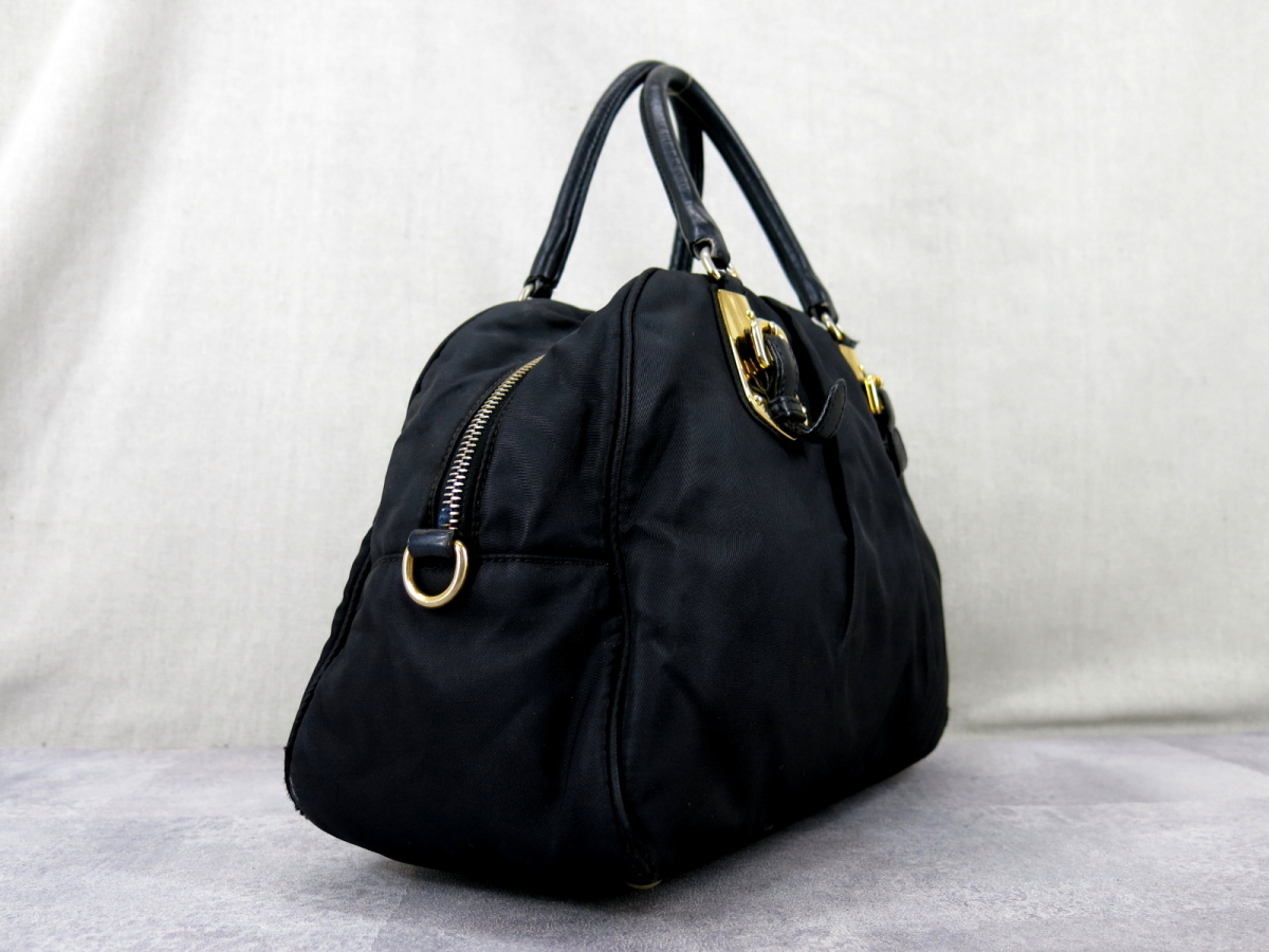 ○超美品○PRADA プラダ○三角ロゴプレート○ポコノ ナイロン カーフ 